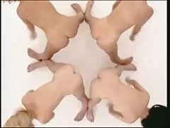Blondie sollevato un membro di un uomo ubriaco e si sedette film erotici italiani video sulla parte superiore