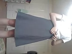 Babe film ose italiani con tette piccole seduto su un cazzo lungo